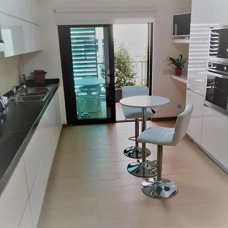 De Luxo Na ポルティマン