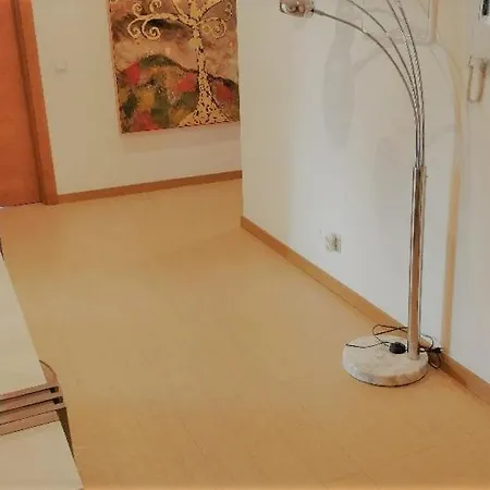 De Luxo Na アパート *